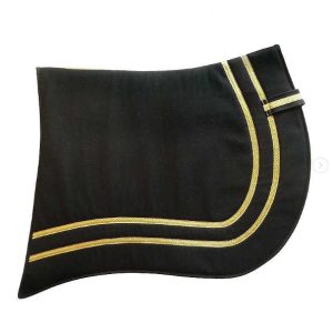 MANTILLA MARJOMAN DE ALTA ESCUELA EN PAÑO DE LANA CON PICO MODELO